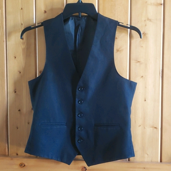 Southeastern Other - Mens Black Fitted vest 36R 5 button southeastern